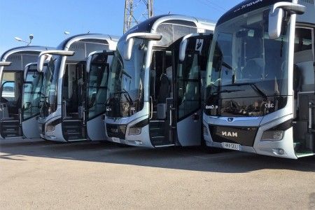 Transfert en bus depuis l'aéroport jusqu'au centre de Madrid